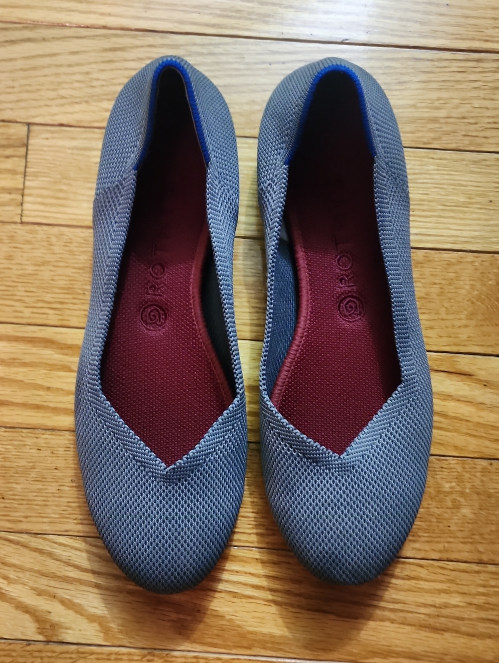 Rothy's Women’s Grey Round Toe Slip-On Ballet Flats